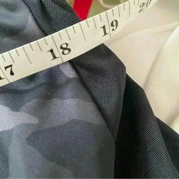 Athleta Match Point Skort Camo - Picture 5 of 8